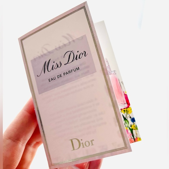 5 for 25⚡️Miss Dior Beauty .03 oz Bottle Mini Spray Sample - Picture 6 of 7